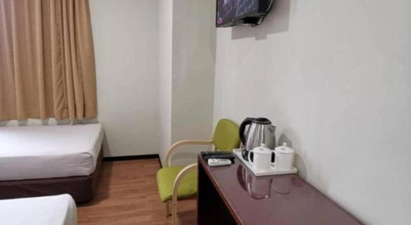 Hotel Holiday קוטה קינבלו מראה חיצוני תמונה